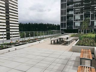 Photo 9: 2608 5515 BOUNDARY Road in Vancouver: Collingwood VE Condo for sale in "WALL CENTRE CENTRAL PARK" (Vancouver East)  : MLS®# R2179438