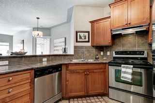 Photo 5: 419 10 Discovery Ridge Close SW in Calgary: Discovery Ridge Apartment for sale : MLS®# A1194919