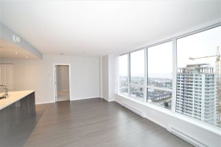 Photo 9: 2701 6638 DUNBLANE Avenue in Burnaby: Metrotown Condo for sale (Burnaby South)  : MLS®# R2420318