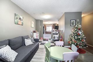 Photo 7: 82 Eversyde Common SW in Calgary: Evergreen Row/Townhouse for sale : MLS®# A2013485