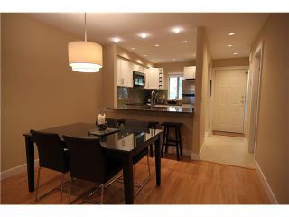Photo 1: 30 2978 WALTON Avenue in Coquitlam: Canyon Springs Townhouse for sale in "CREEK TERRACE" : MLS®# V1084582