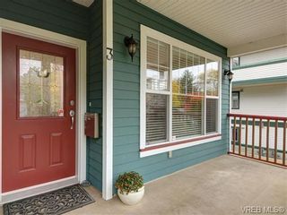 Photo 2: 3 1250 Johnson St in VICTORIA: Vi Downtown Row/Townhouse for sale (Victoria)  : MLS®# 744858