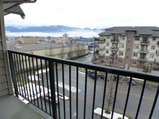 Photo 16: 406 9000 BIRCH STREET in Chilliwack: Chilliwack W Young-Well Condo for sale : MLS®# R2235319