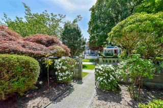 Photo 3: 3725 W 24TH Avenue in Vancouver: Dunbar House for sale (Vancouver West)  : MLS®# R2175459