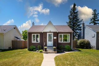 Photo 3: 412 Rupertsland Avenue in Winnipeg: West Kildonan Residential for sale (4D)  : MLS®# 202114080