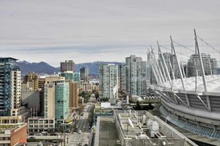 Photo 12: 2508 928 BEATTY STREET in Vancouver: Yaletown Condo for sale (Vancouver West)  : MLS®# R2047968