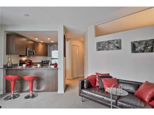 Main Photo: 504 1212 HOWE Street in Vancouver: Downtown VW Condo for sale in "1212 HOWE" (Vancouver West)  : MLS®# V1054674