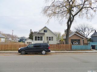 Main Photo: 428 F Avenue South in Saskatoon: Riversdale Residential for sale : MLS®# SK911893