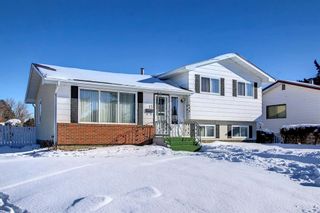 Photo 2: 15 Oxbow Street: Red Deer Detached for sale : MLS®# A2011608