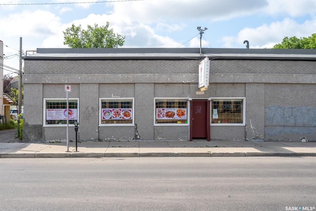 Main Photo: 1427 11th Avenue in Regina: General Hospital Commercial for sale : MLS®# SK938558