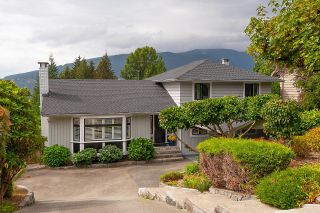 Photo 3: 5123 REDONDA Drive in North Vancouver: Canyon Heights NV House for sale : MLS®# R2613426