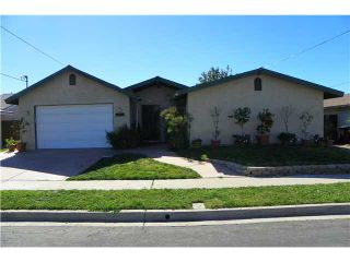 Photo 1: CLAIREMONT House for sale : 4 bedrooms : 4641 Mount Laudo in San Diego