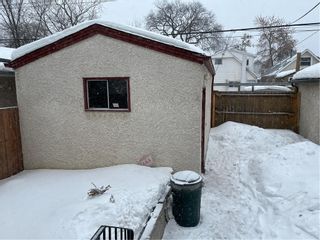 Photo 10: 541 Toronto Street in Winnipeg: West End Residential for sale (5A)  : MLS®# 202303860