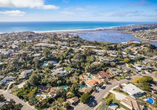 Main Photo: SOLANA BEACH House for sale : 3 bedrooms : 616 Glencrest Place