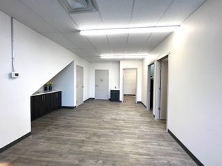 Photo 2: 1050 220 Manning Road NE in Calgary: Mayland Business for lease : MLS®# A2078515