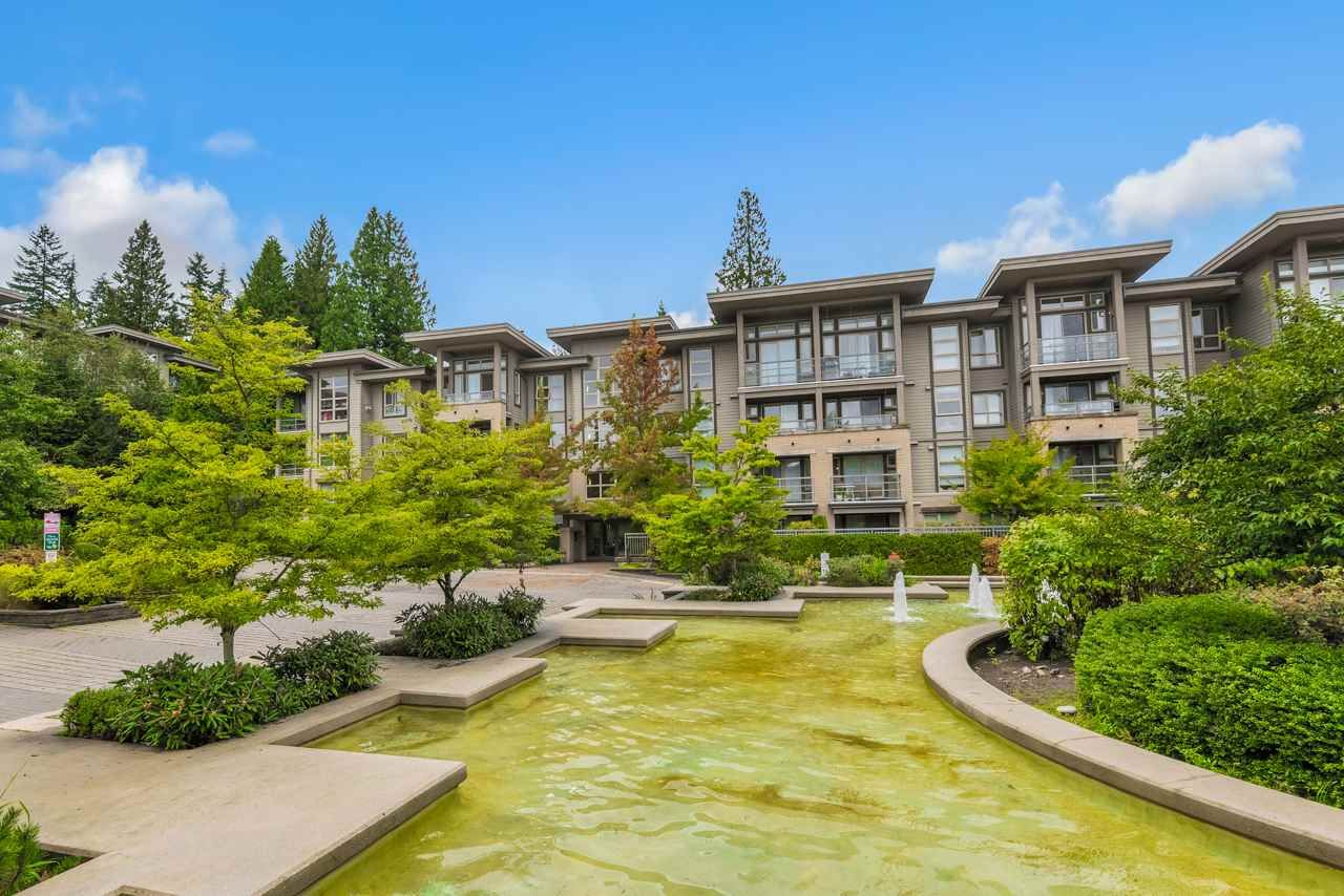 Photo 2: Photos: 305 9319 UNIVERSITY CRESCENT in Burnaby: Simon Fraser Univer. Condo for sale (Burnaby North)  : MLS®# R2406319