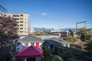Photo 26: 637 E PENDER Street in Vancouver: Strathcona 1/2 Duplex for sale (Vancouver East)  : MLS®# R2512488