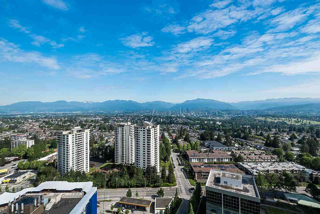 Main Photo: 3101 5883 BARKER Avenue in Burnaby: Metrotown Condo for sale in "ALDYNNE ON THE PARK" (Burnaby South)  : MLS®# R2372659