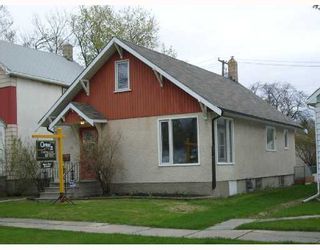 Photo 1: 314 RAVELSTON Avenue West in WINNIPEG: Transcona Residential for sale (North East Winnipeg)  : MLS®# 2808345