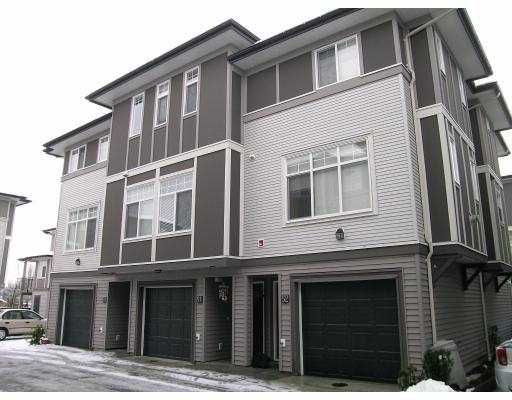 Main Photo: 1010 EWEN Ave in New Westminster: Queensborough Townhouse for sale in "WINDSOR MEWS" : MLS®# V626135