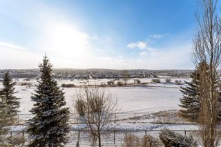 Photo 2: 106 Country Hills View NW in Calgary: Country Hills Detached for sale : MLS®# A1175000