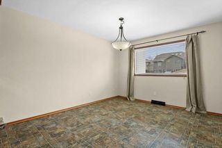 Photo 5: 625 26 Avenue NE in Calgary: Winston Heights/Mountview Semi Detached (Half Duplex) for sale : MLS®# A2128776