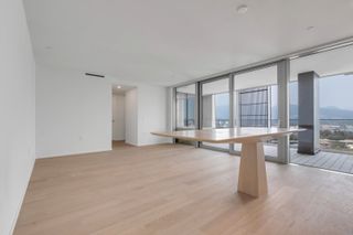 Photo 5: 3302 1568 ALBERNI Street in Vancouver: West End VW Condo for sale in "Alberni by Kengo Kuma" (Vancouver West)  : MLS®# R2754204
