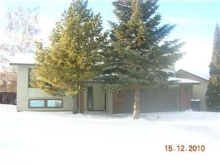 Main Photo: 522 Highlands Terrace in Saskatoon: Wildwood Single Family Dwelling for sale (Saskatoon Area 01)  : MLS®# 387530