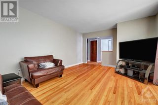 Photo 5: 2564 SEVERN AVENUE in Ottawa: House for sale : MLS®# 1388065