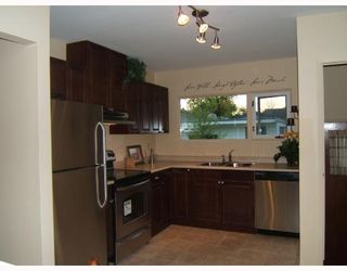 Photo 6: 455 HORTON Avenue West in WINNIPEG: Transcona Residential for sale (North East Winnipeg)  : MLS®# 2809840