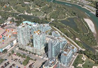 Main Photo: 220 222 Riverfront Avenue SW in Calgary: Chinatown Apartment for sale : MLS®# A2123285