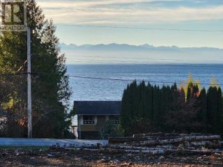 Photo 1: 6796 KLAHANIE DRIVE in Powell River: Vacant Land for sale : MLS®# 18031