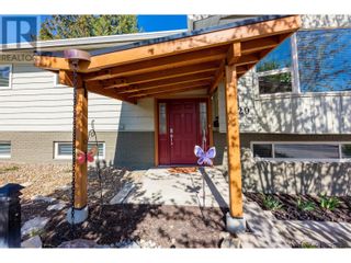 Photo 4: 1520 Highland Drive N in Kelowna: House for sale : MLS®# 10310659