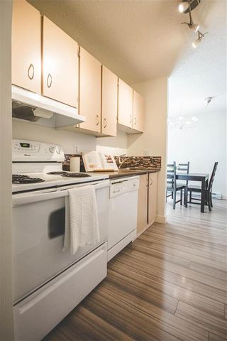 Photo 7: 301 720 Kenaston Boulevard in Winnipeg: River Heights Condominium for sale (1D)  : MLS®# 202227344