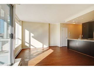Photo 10: 707 821 CAMBIE Street in Vancouver: Downtown VW Condo for sale in "Raffles" (Vancouver West)  : MLS®# V1044457