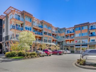 Photo 1: 305 611 Brookside Rd in Colwood: Co Latoria Condo for sale : MLS®# 962897
