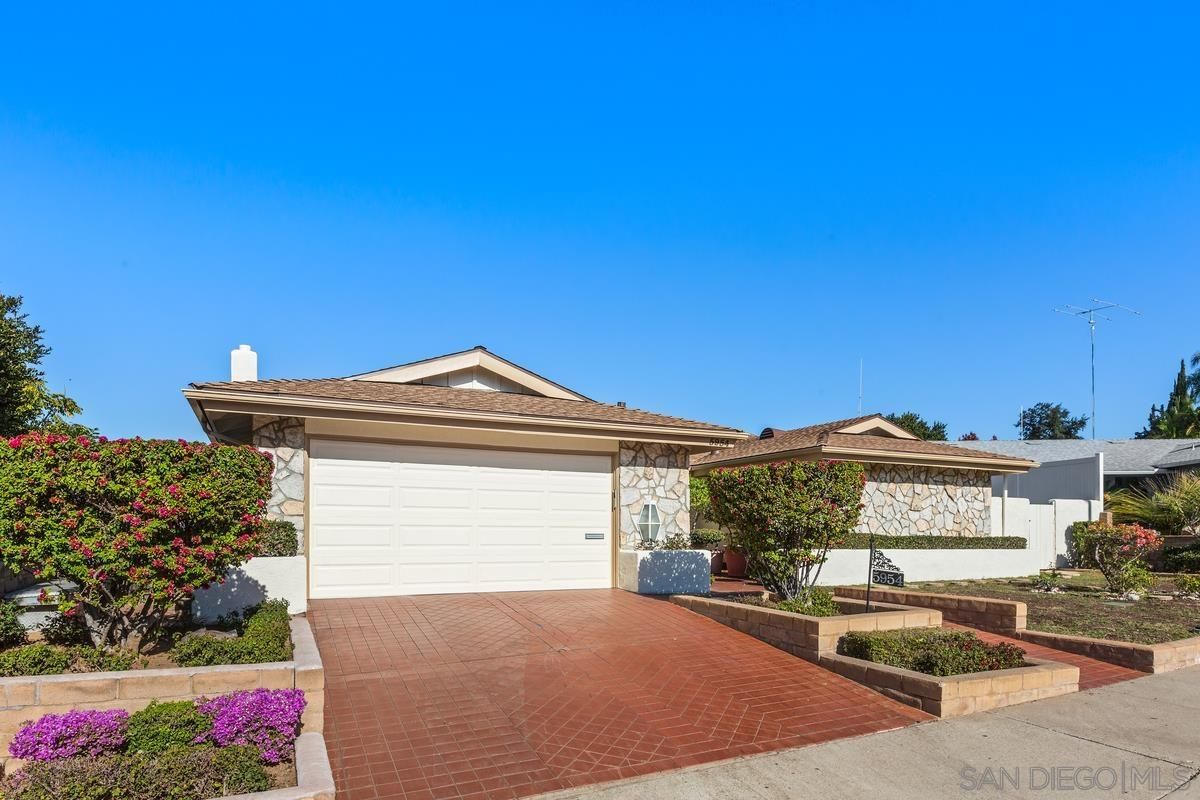 Main Photo: House for sale : 4 bedrooms : 5954 WENRICH PL in San Diego