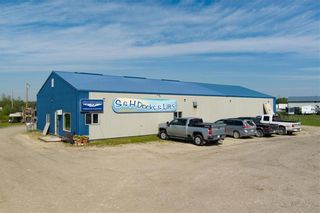 Photo 1: 9 & 11 Drifters Bend in Lac Du Bonnet: Industrial / Commercial / Investment for sale (R28)  : MLS®# 202222031