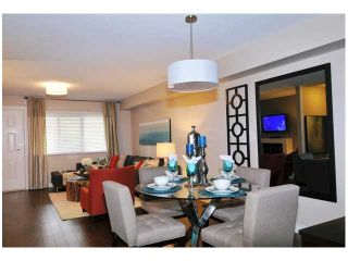 Photo 4: 41 1268 RIVERSIDE Drive in Port Coquitlam: Riverwood Townhouse for sale in "Somerston Lane" : MLS®# V995034