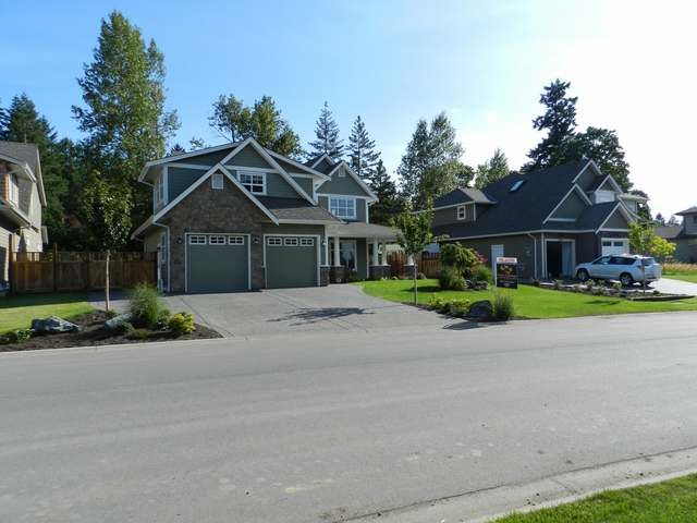 Main Photo: 1652 SHOREVIEW Way in DUNCAN: Z3 Duncan House for sale (Zone 3 - Duncan)  : MLS®# 581922