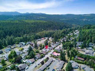 Photo 76: 2613 Dunsmuir Ave in Cumberland: CV Cumberland House for sale (Comox Valley)  : MLS®# 948457