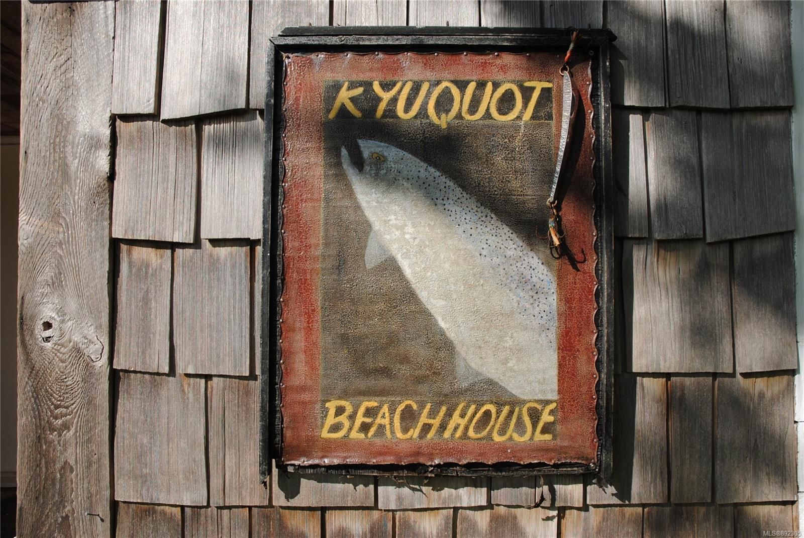 Welcome to Kyuquot Beach House!