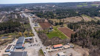 Photo 4: 7014 Highway 1 in Coldbrook: Kings County Commercial for sale (Annapolis Valley)  : MLS®# 202209903