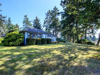 Photo 32: 825 Towner Park Rd in North Saanich: NS Deep Cove House for sale : MLS®# 821434