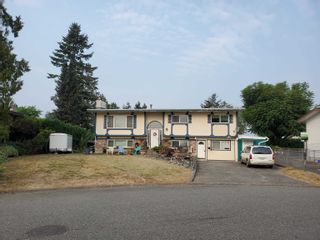 Photo 1: 46594 ELGIN Drive in Chilliwack: Fairfield Island House for sale : MLS®# R2722433