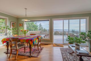 Photo 11: 14249 MARINE Drive: White Rock House for sale (South Surrey White Rock)  : MLS®# R2698738