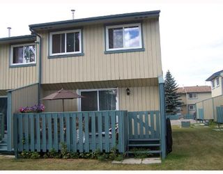 Photo 2:  in CALGARY: Marlborough Park Townhouse for sale (Calgary)  : MLS®# C3282739