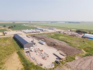 Photo 4: 4 735 Schultz Road in Niverville: Industrial for sale or rent : MLS®# 202332150