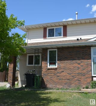 Photo 2: 11806 157 Avenue in Edmonton: Zone 27 House Half Duplex for sale : MLS®# E4298133