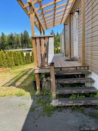 Photo 4: 63 5250 Beaver Harbour Rd in Port Hardy: NI Port Hardy Manufactured Home for sale (North Island)  : MLS®# 874681